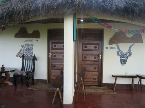 Mount Kilimanjaro View Lodge موشي المظهر الخارجي الصورة